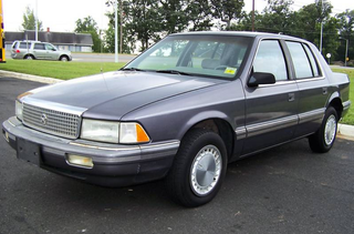 Illustration for article titled Friday Flashback: 1990 Plymouth Lineup (North America)